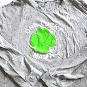 One lucky mama cropped long sleeve